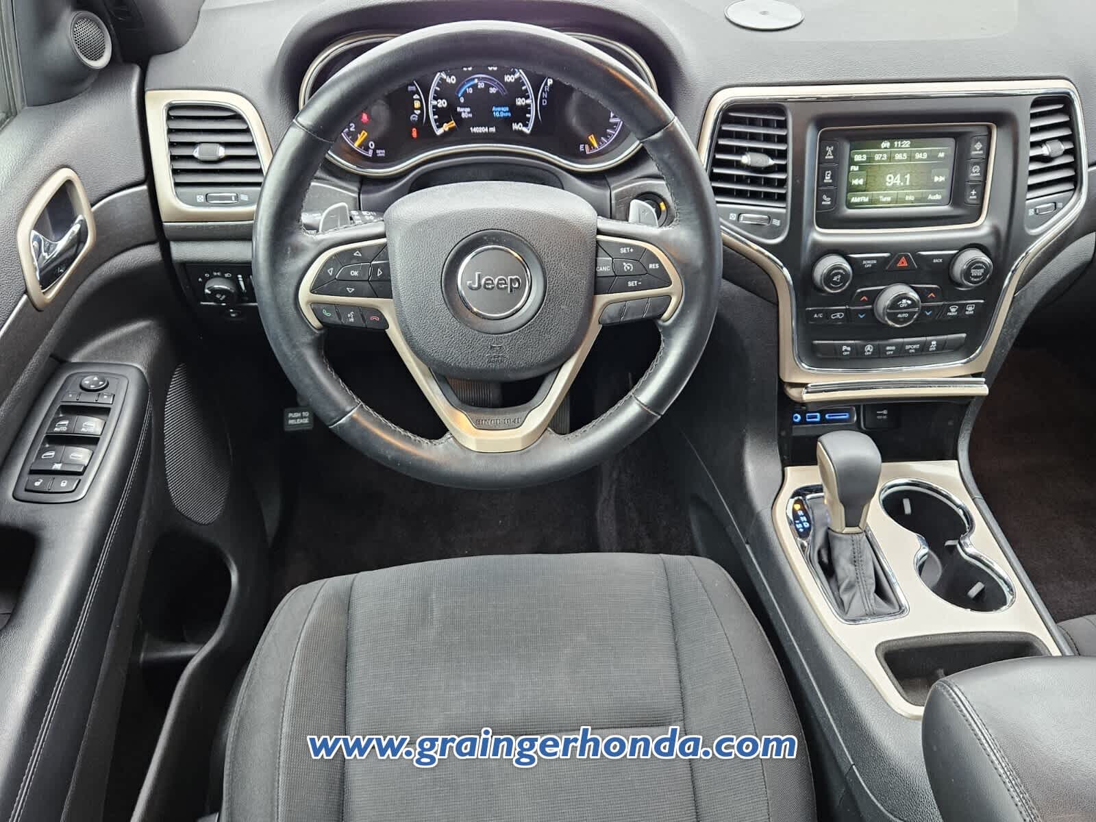 2017 Jeep Grand Cherokee Laredo