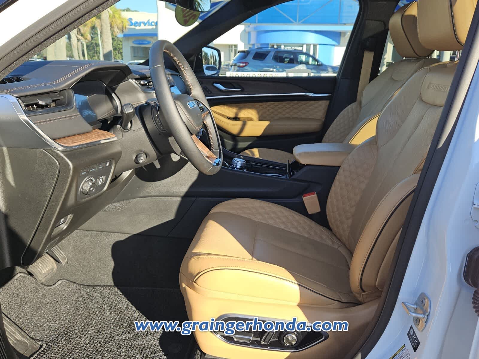 2024 Jeep Grand Cherokee 4xe Summit