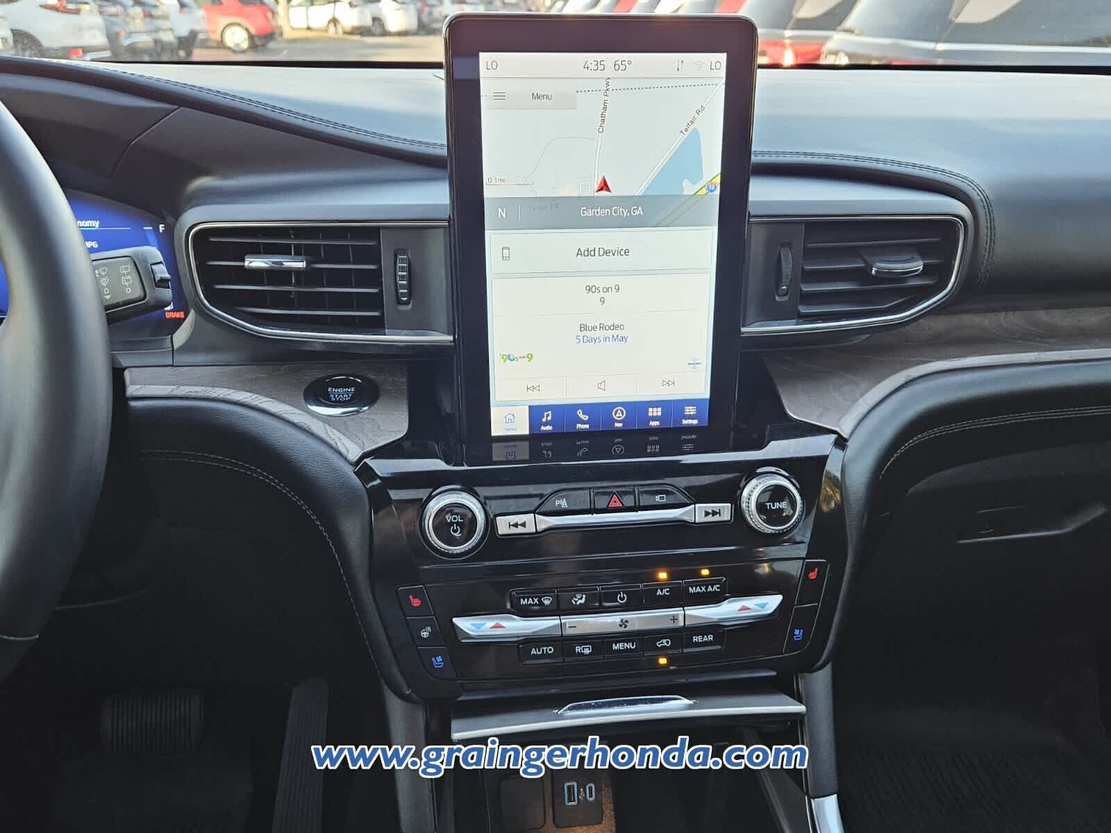 2023 Ford Explorer Platinum