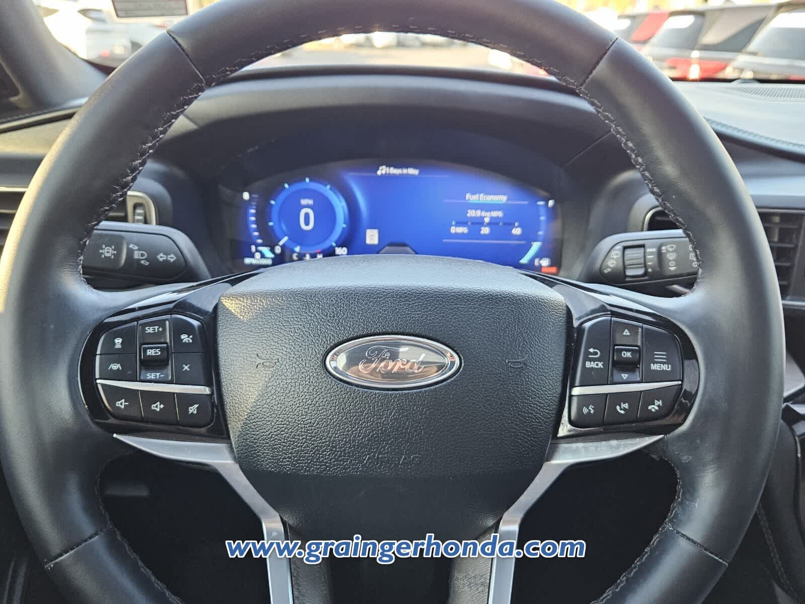 2023 Ford Explorer Platinum