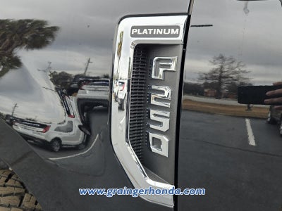 2022 Ford Super Duty F-250 SRW Platinum