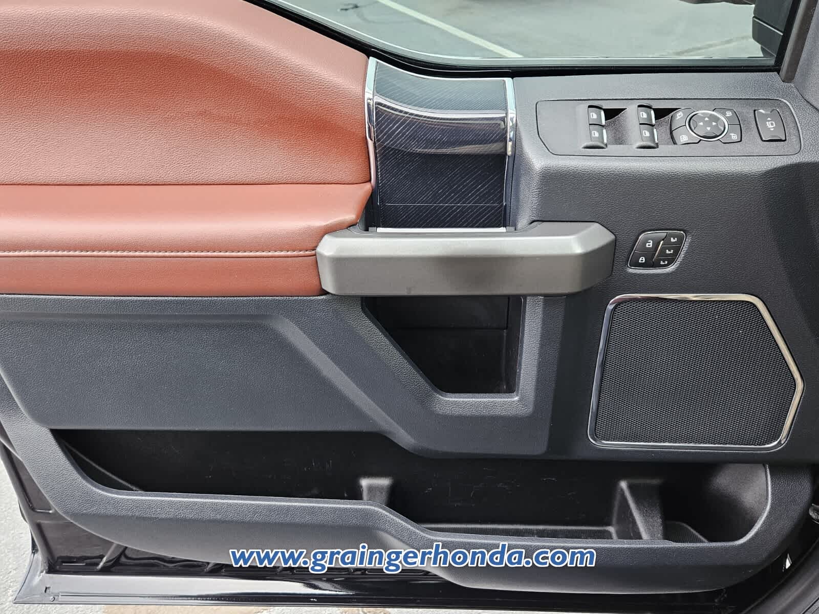 2022 Ford Super Duty F-250 SRW Platinum