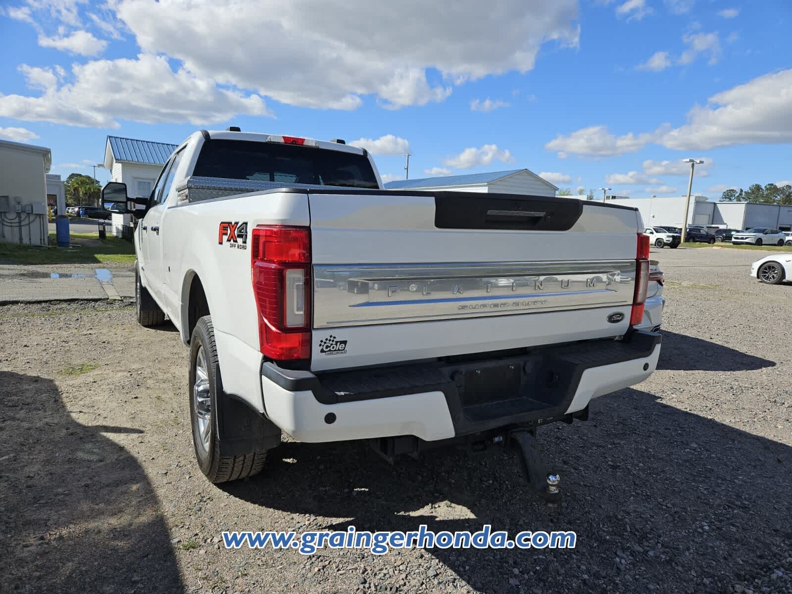 2020 Ford Super Duty F-350 SRW Pickup Platinum