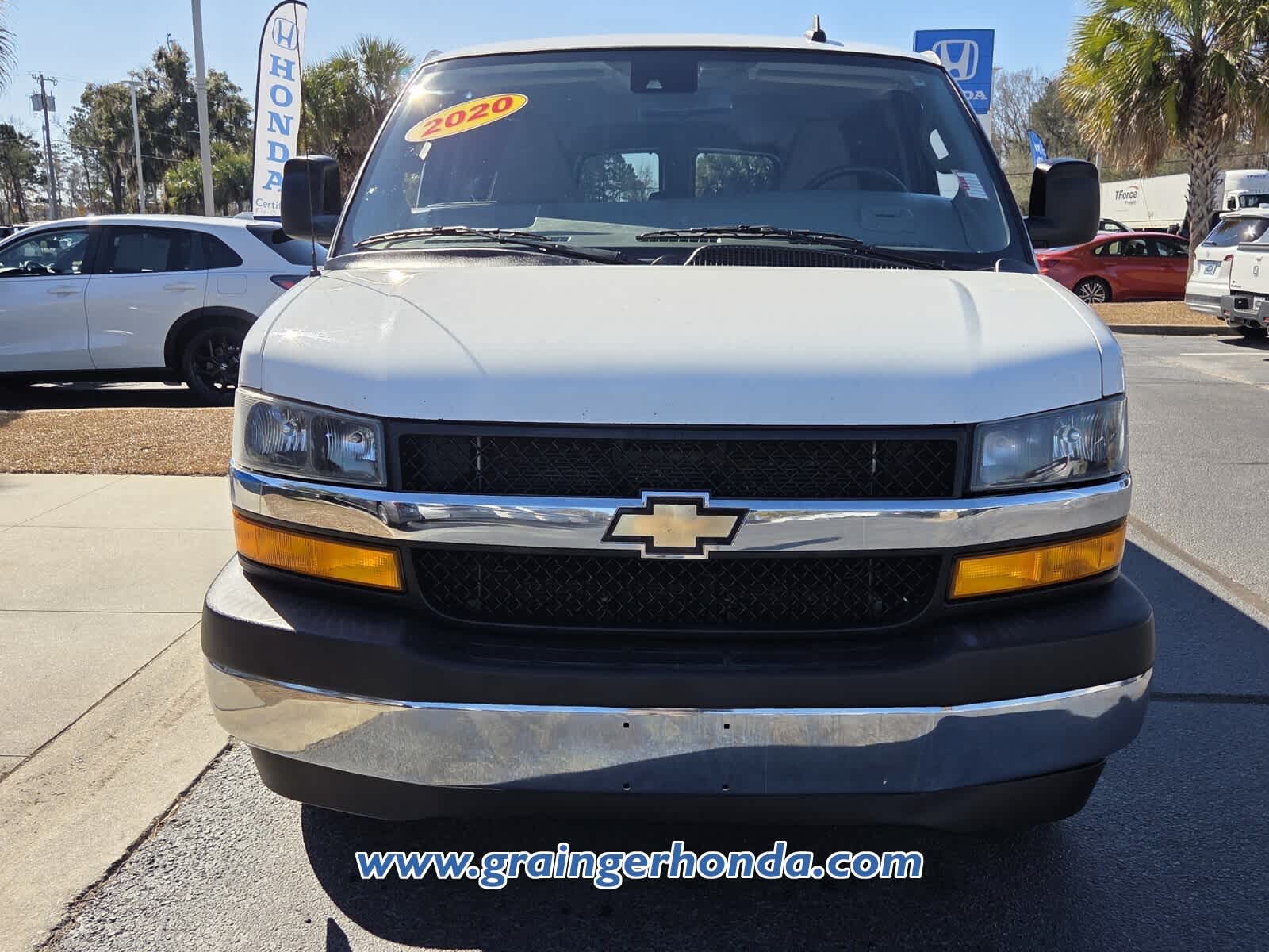 2020 Chevrolet Express LT