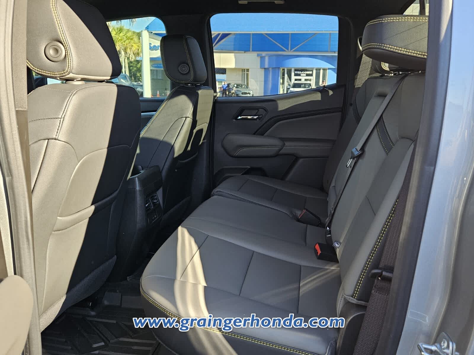 2025 Chevrolet Colorado 4WD ZR2