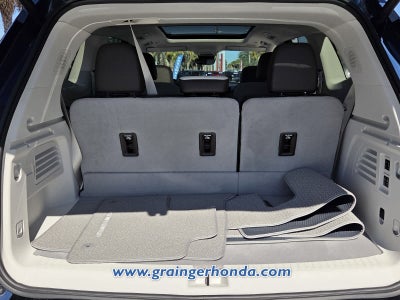 2024 GMC Acadia FWD Denali