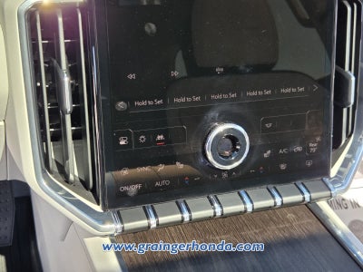 2024 GMC Acadia FWD Denali