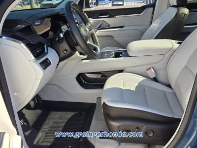 2024 GMC Acadia FWD Denali