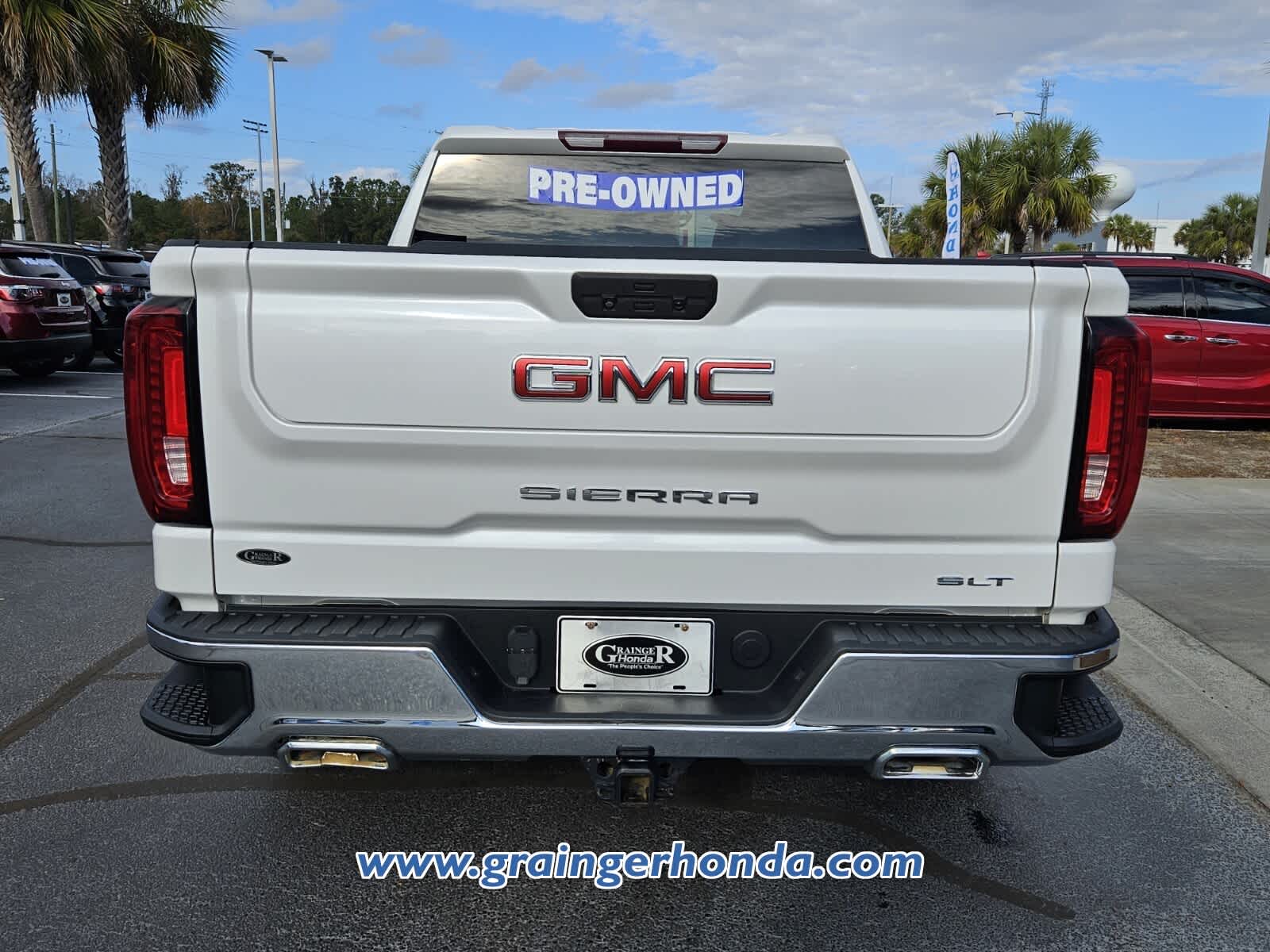 2021 GMC Sierra 1500 SLT