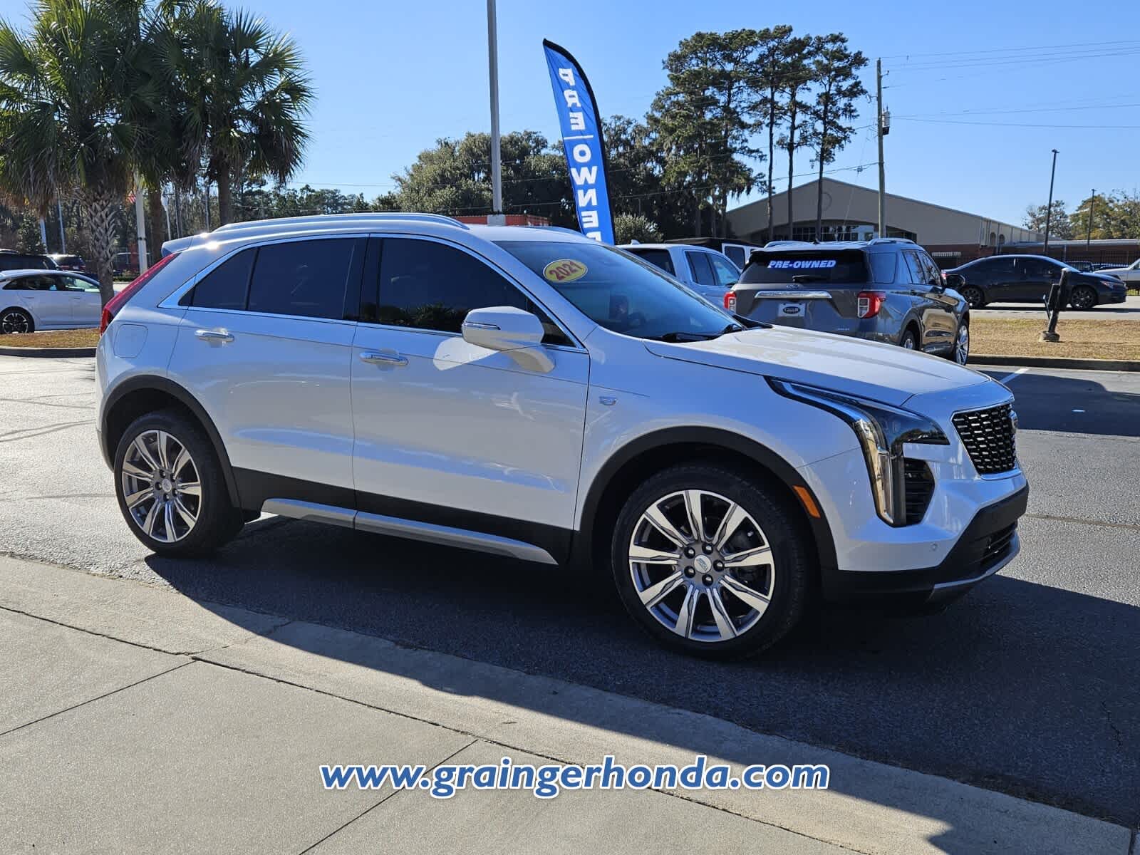 2021 Cadillac XT4 FWD Premium Luxury