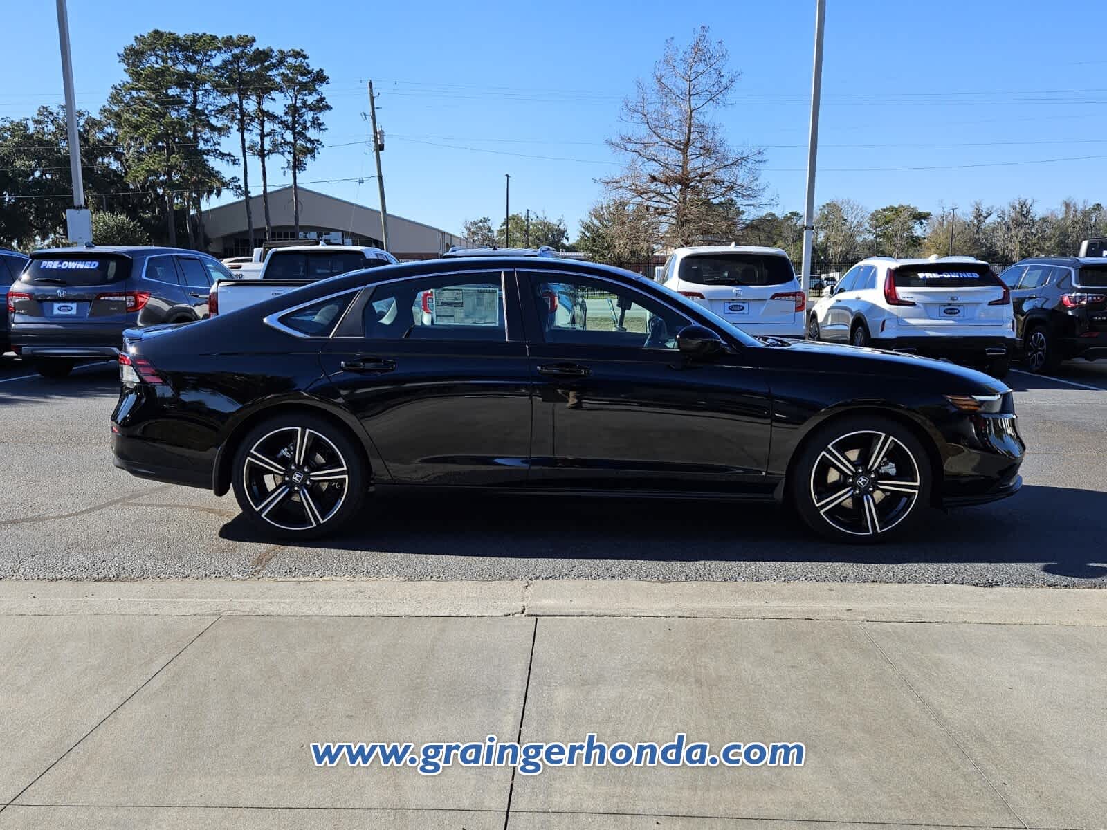 2025 Honda Accord Hybrid Sport