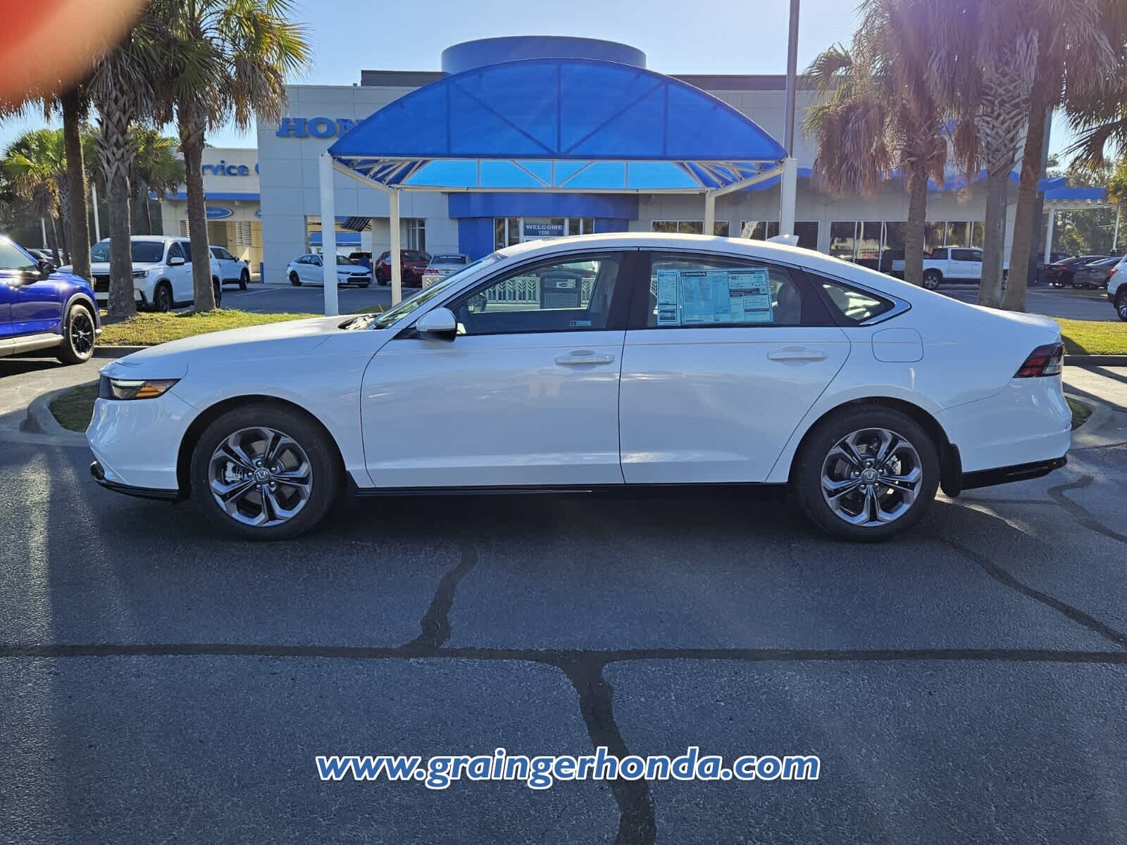 2025 Honda Accord Hybrid EX-L