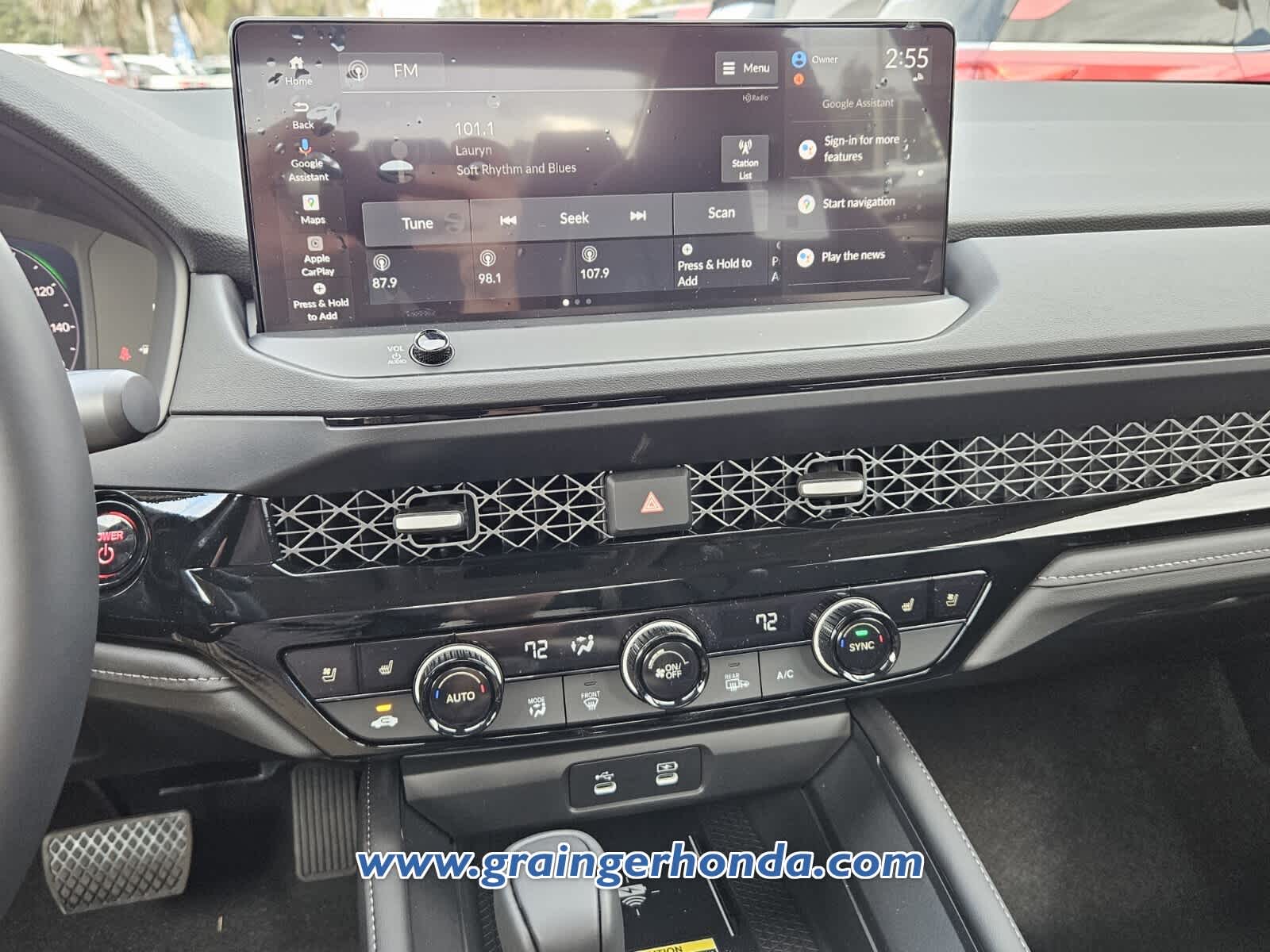 2025 Honda Accord Hybrid Touring