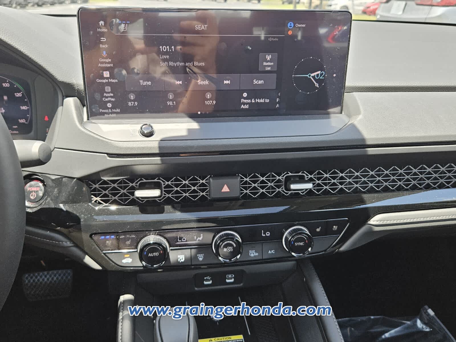 2025 Honda Accord Hybrid Touring