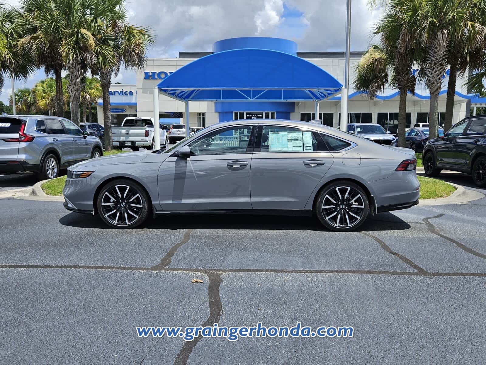 2025 Honda Accord Hybrid Touring