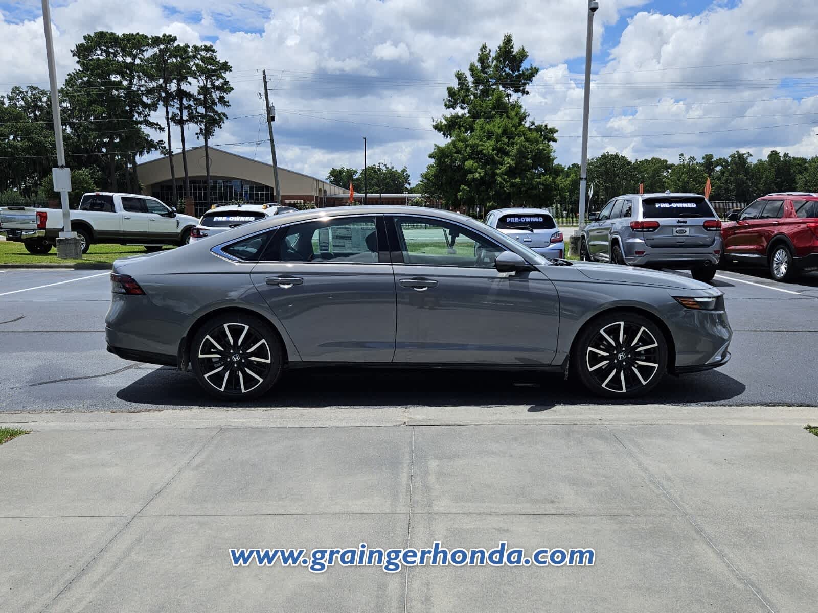 2025 Honda Accord Hybrid Touring