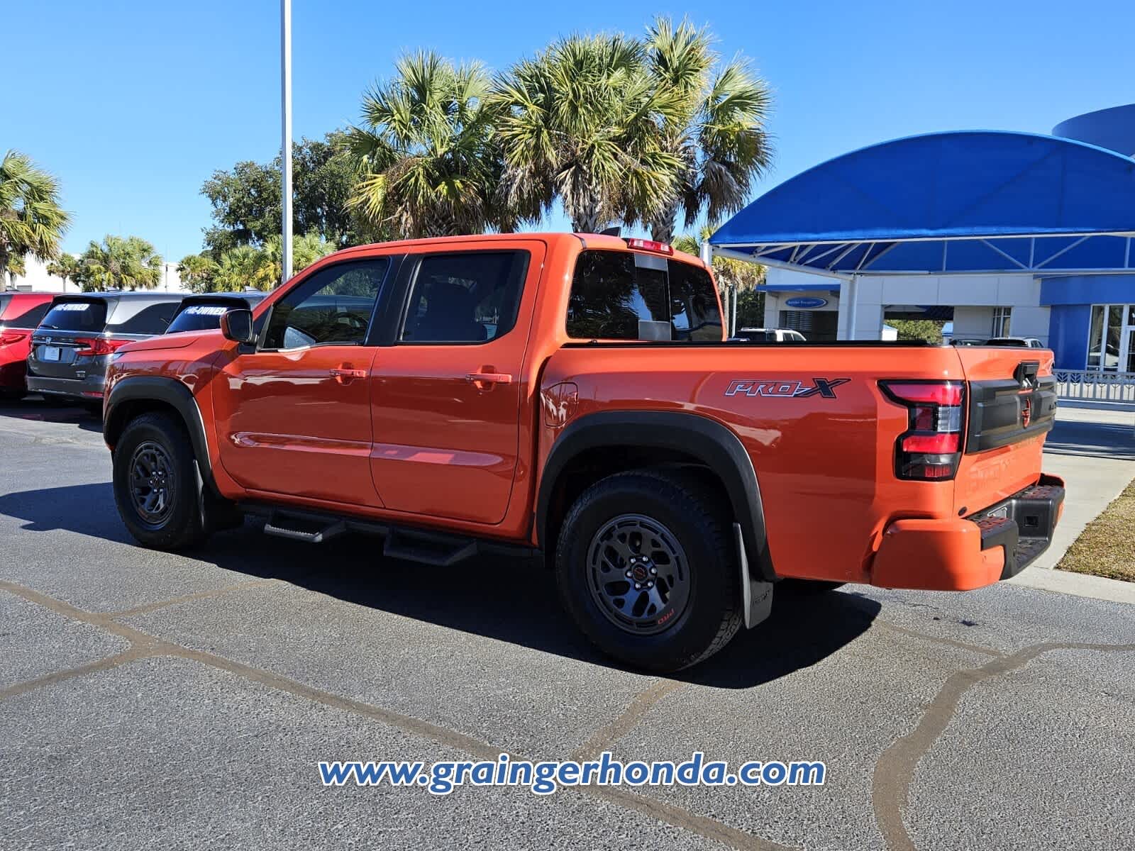 2025 Nissan Frontier PRO-X