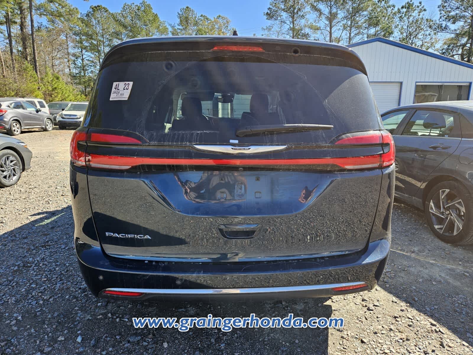 2024 Chrysler Pacifica Touring L