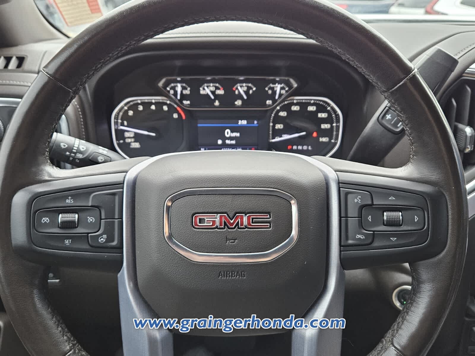 2020 GMC Sierra 1500 SLT