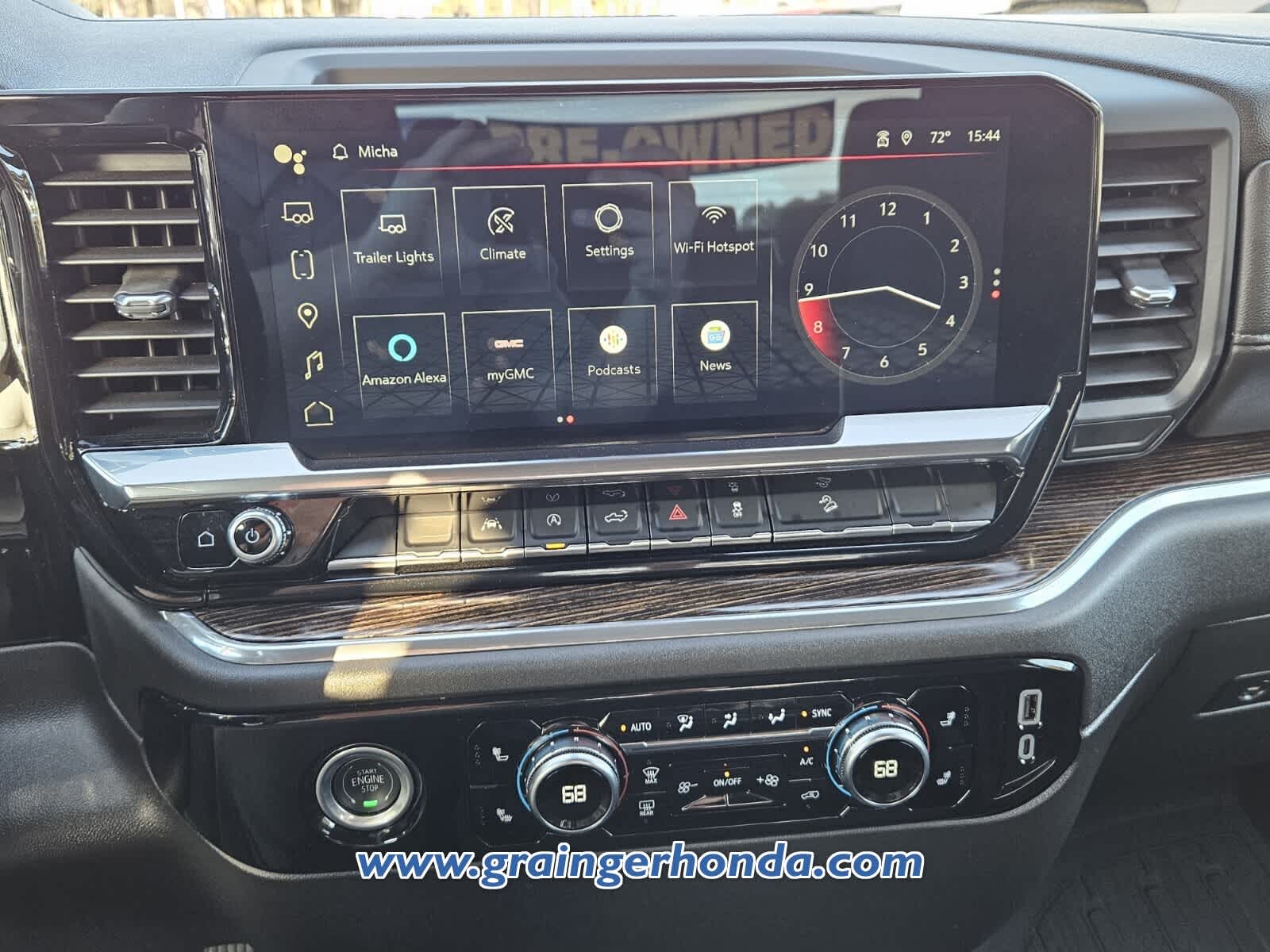 2024 GMC Sierra 1500 Elevation