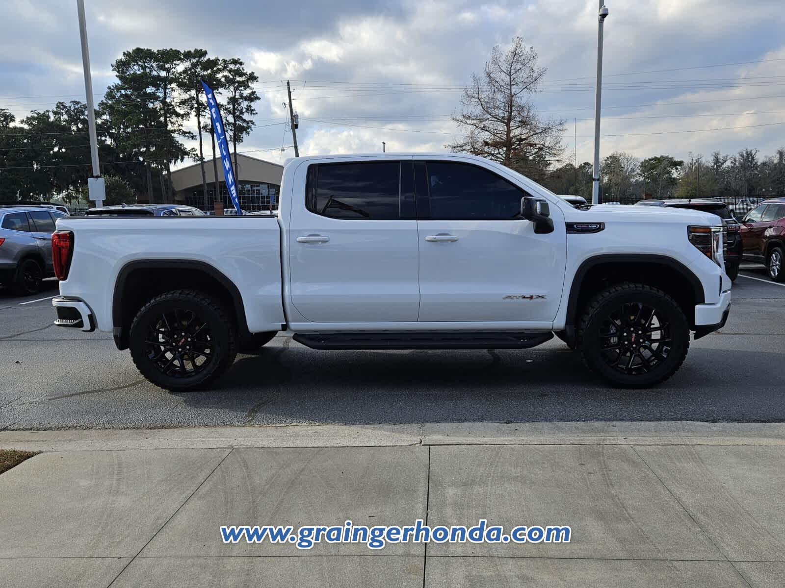 2022 GMC Sierra 1500 AT4X