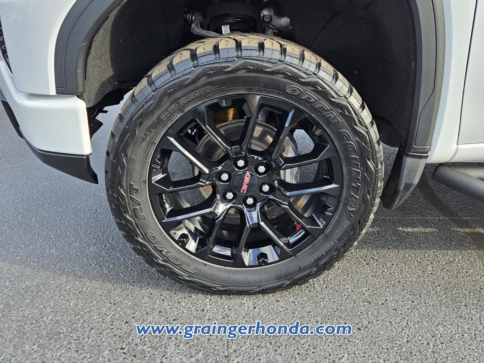 2022 GMC Sierra 1500 AT4X