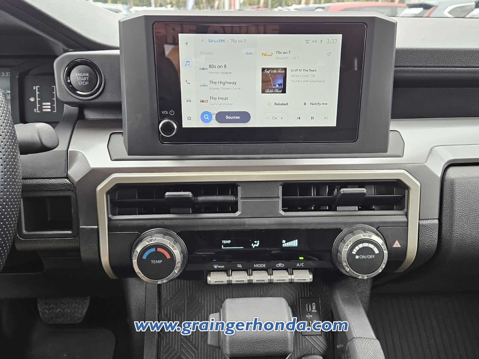 2025 Toyota Tacoma SR5