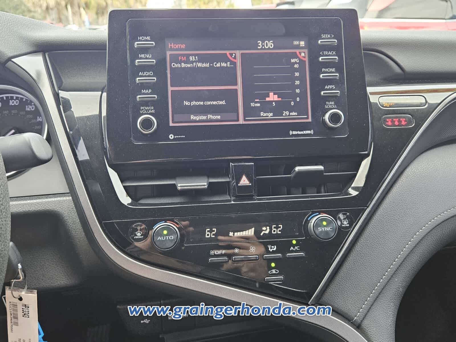 2022 Toyota Camry LE