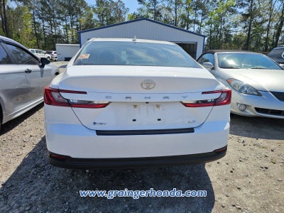 2025 Toyota Camry LE