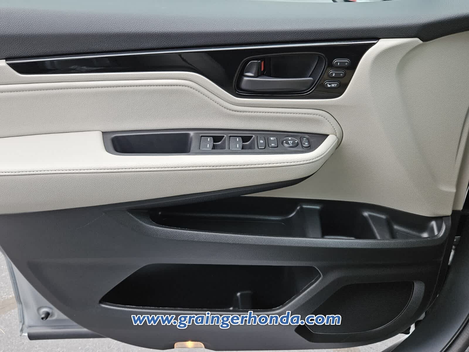 2025 Honda Odyssey Touring