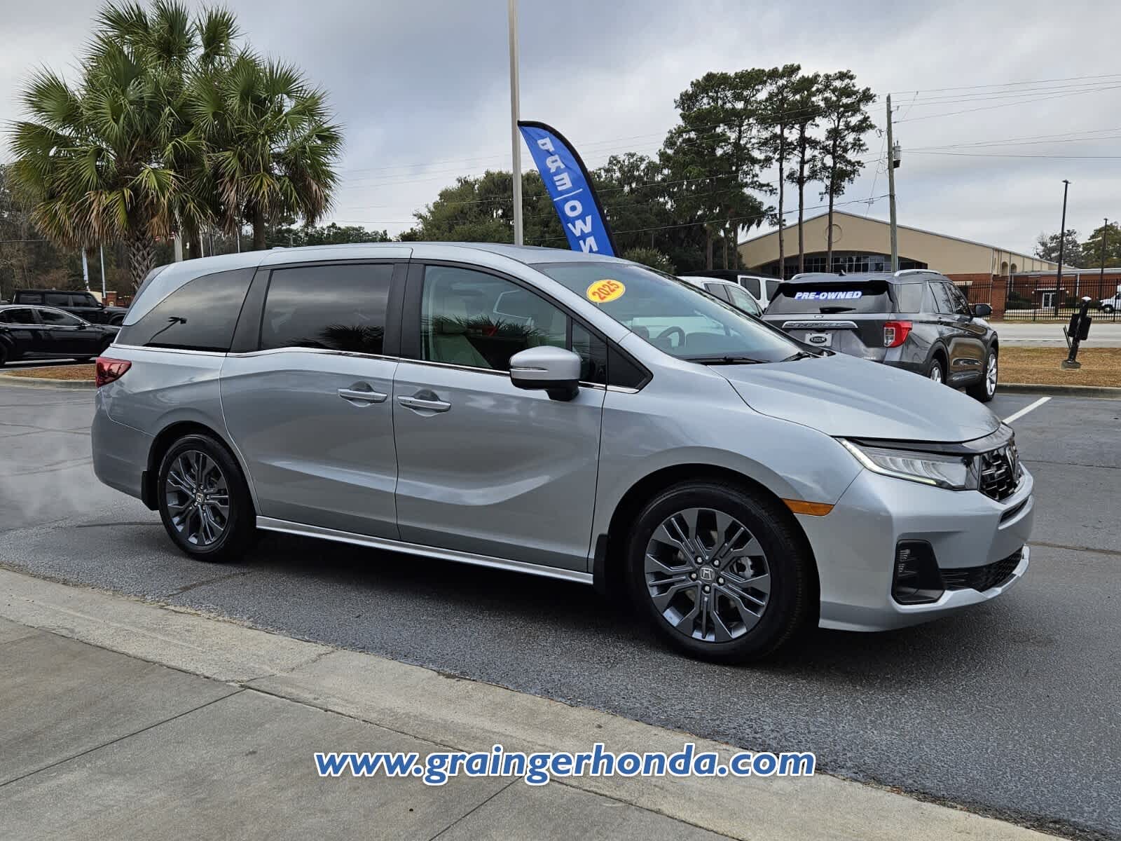 2025 Honda Odyssey Touring