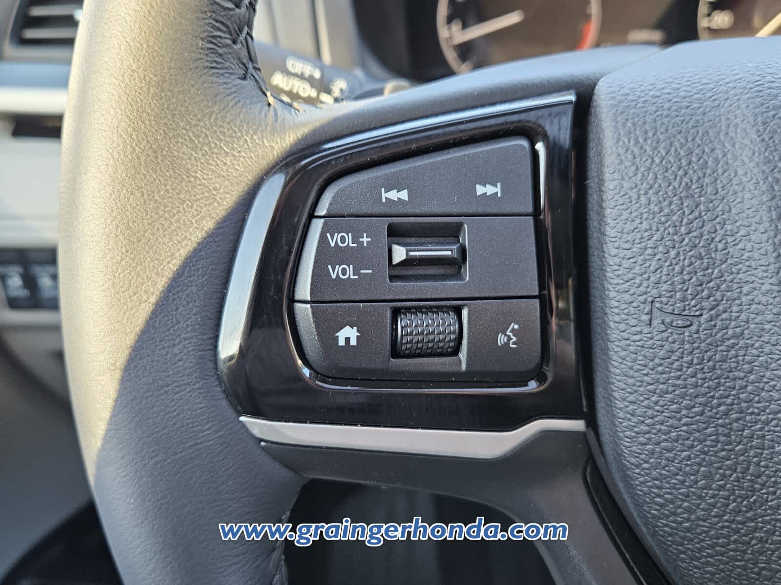 2025 Honda Odyssey Touring