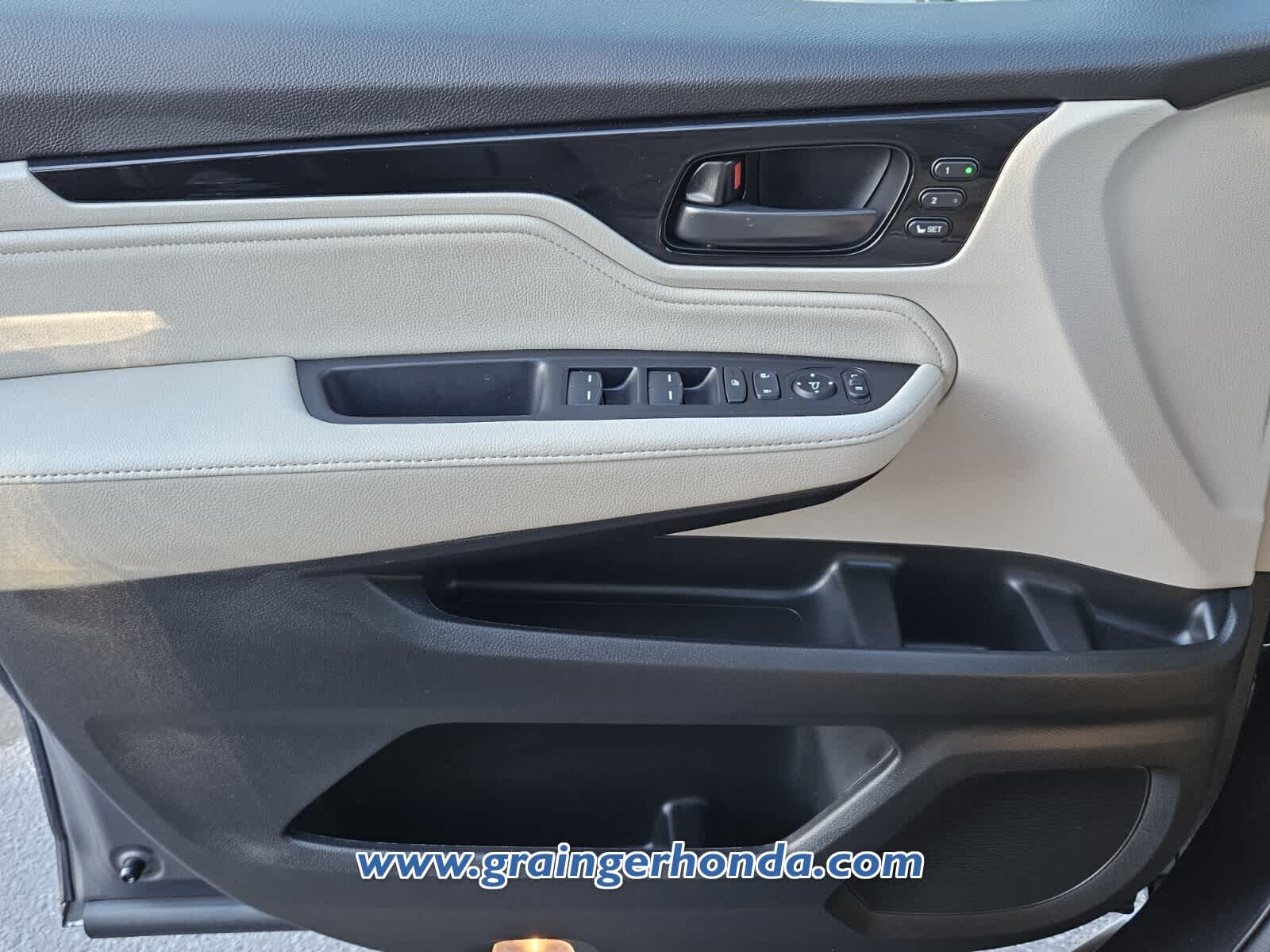 2025 Honda Odyssey Touring