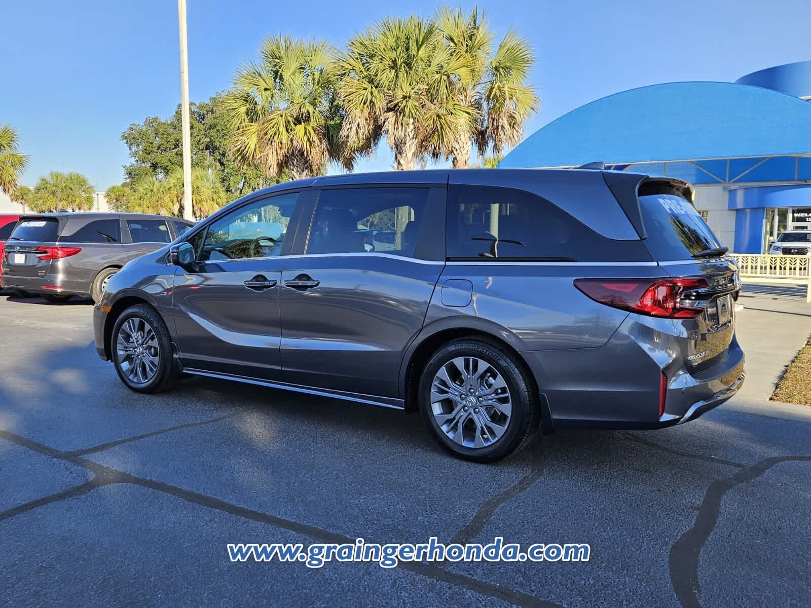2025 Honda Odyssey Touring