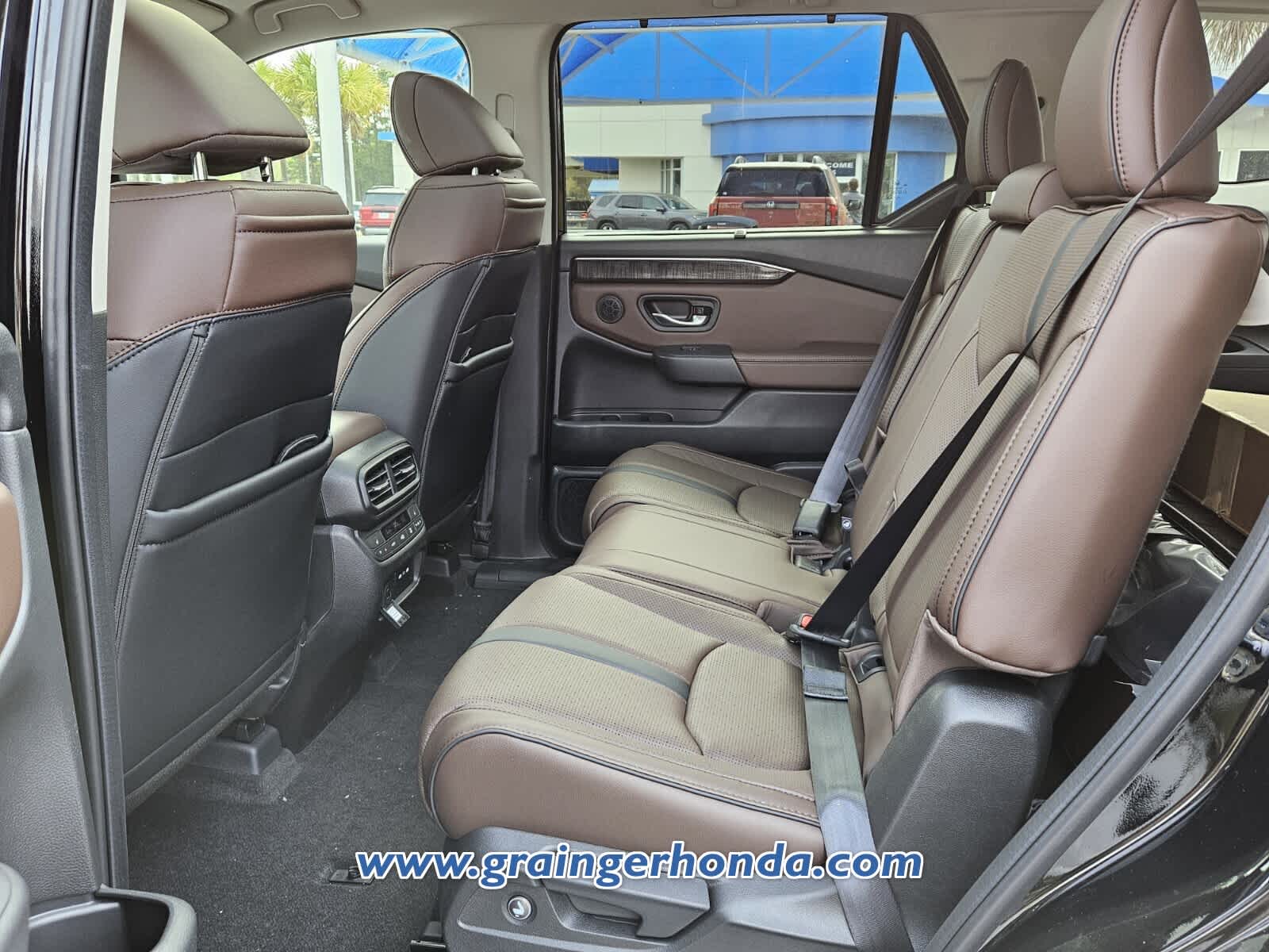 2025 Honda Pilot Elite