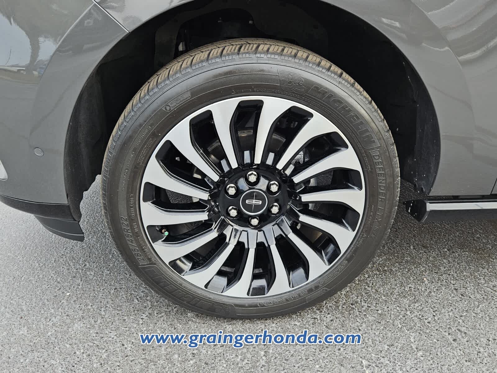 2022 Lincoln Navigator Black Label