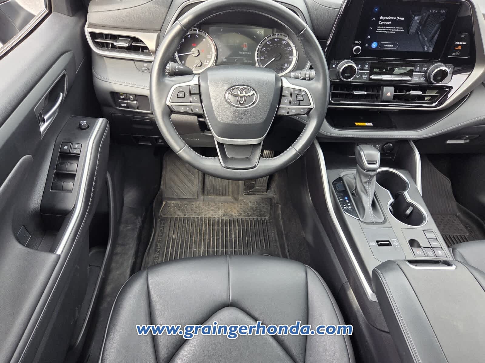 2023 Toyota Highlander XLE