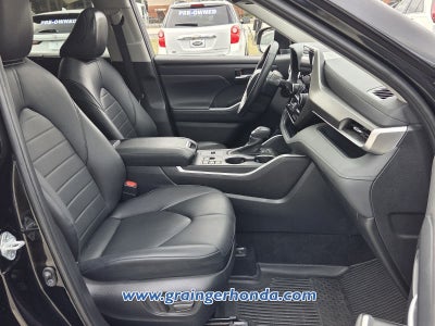 2023 Toyota Highlander XLE