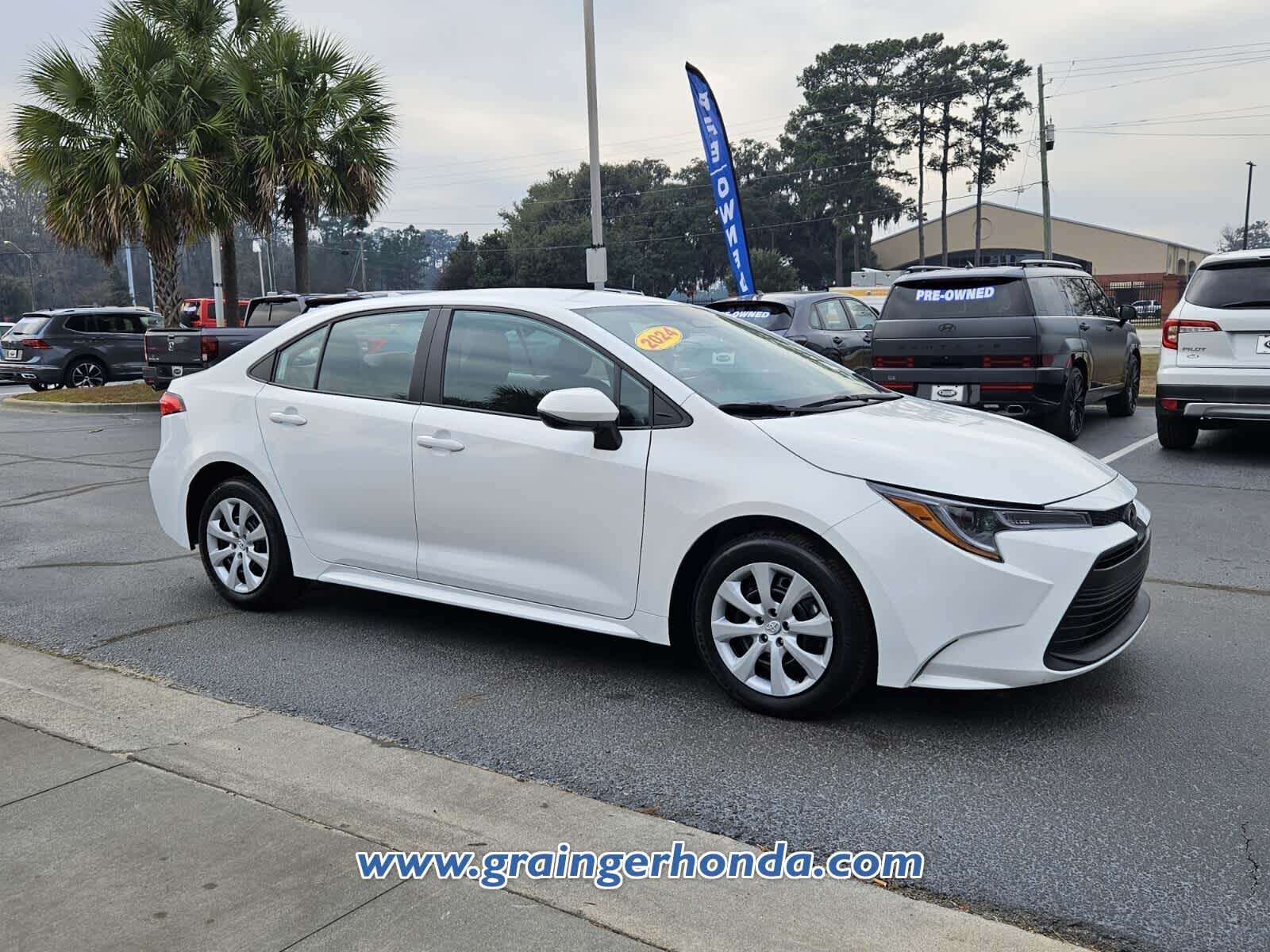 2024 Toyota Corolla LE