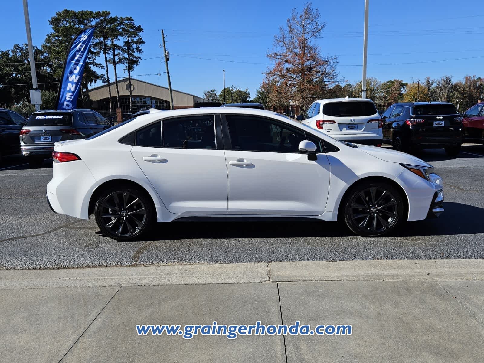 2023 Toyota Corolla SE