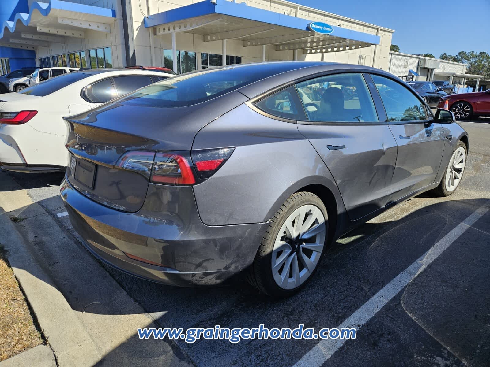 2023 Tesla Model 3 RWD