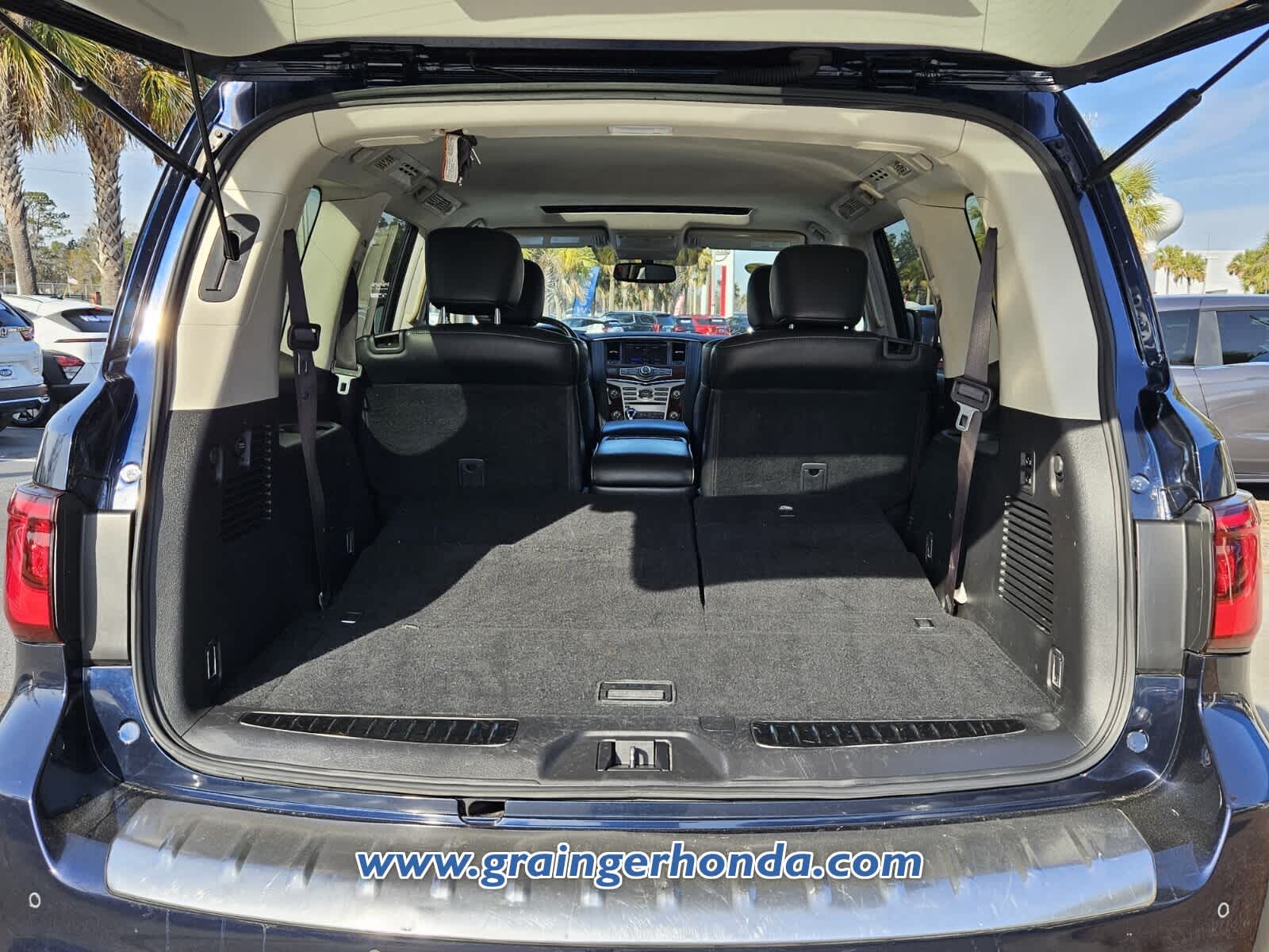 2019 INFINITI QX80 LUXE