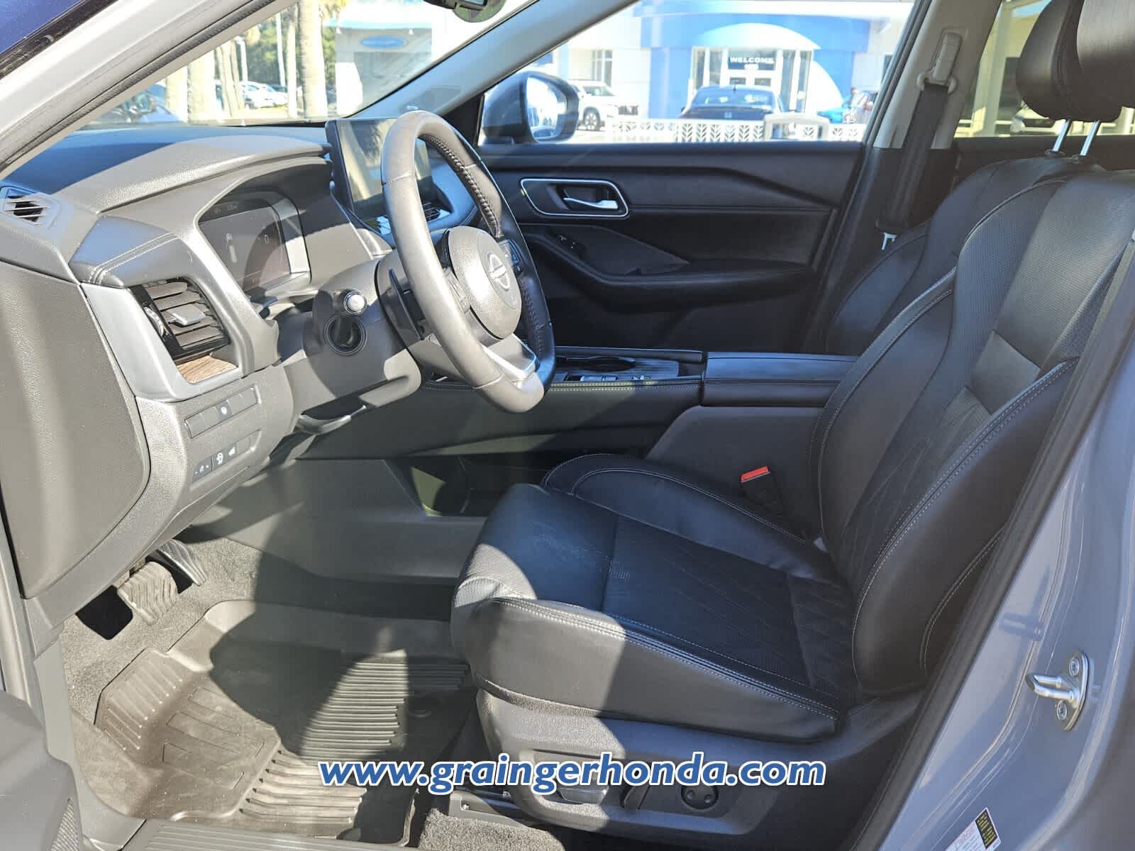 2024 Nissan Rogue Platinum