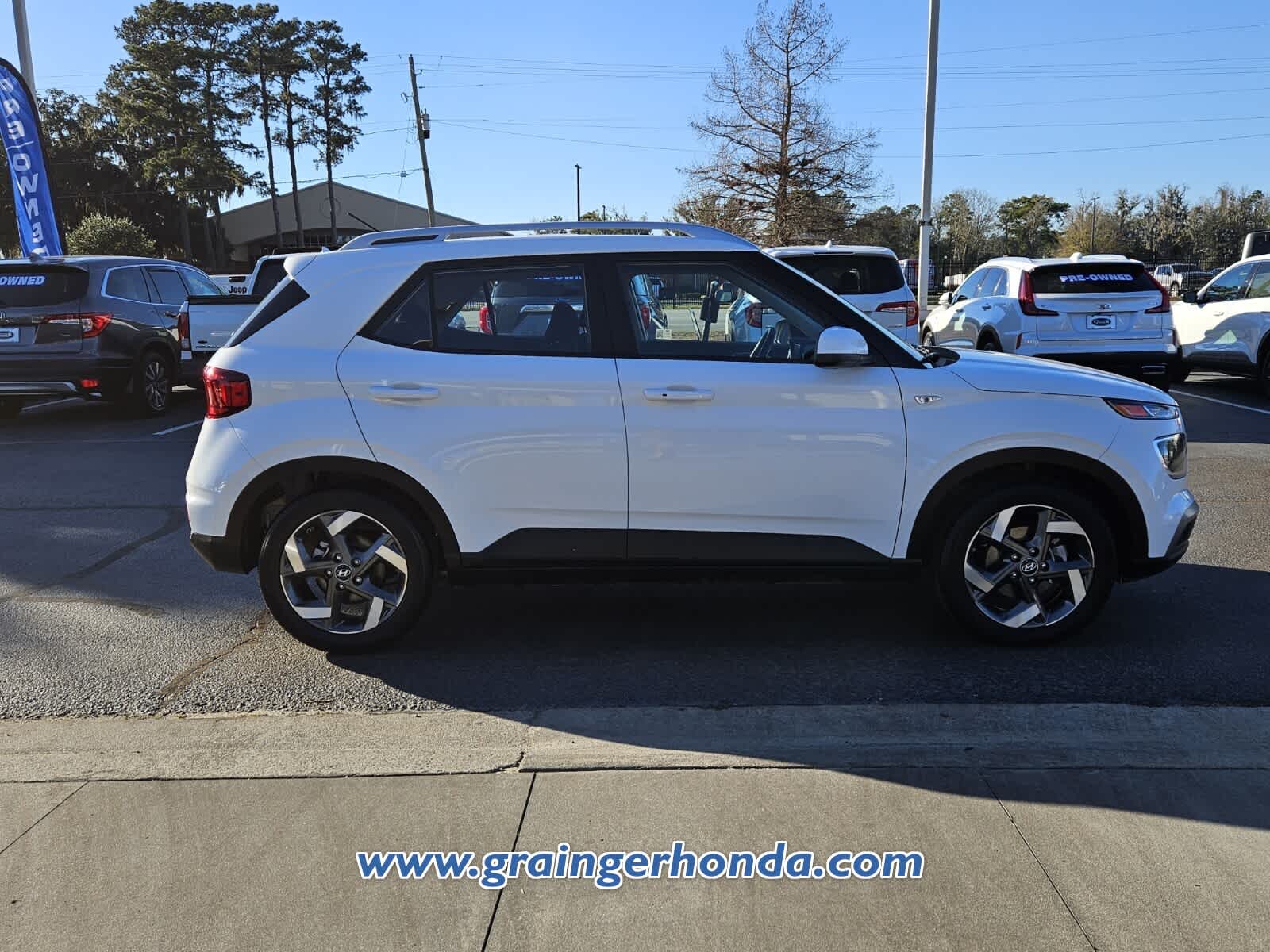 2024 Hyundai Venue SEL