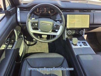 2023 Land Rover Range Rover SE