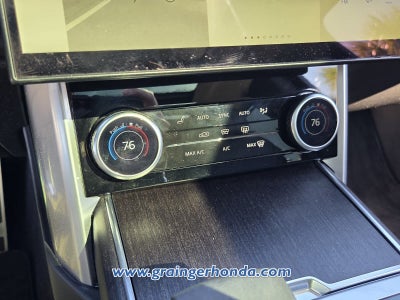 2023 Land Rover Range Rover SE