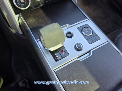 2023 Land Rover Range Rover SE
