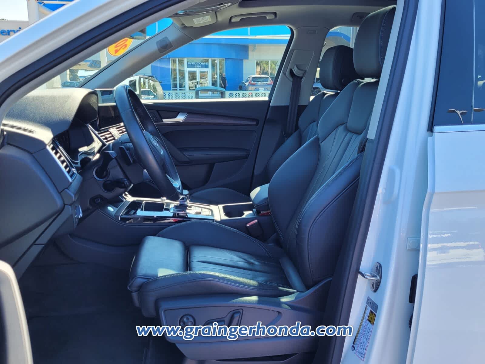 2024 Audi Q5 S line Premium Plus