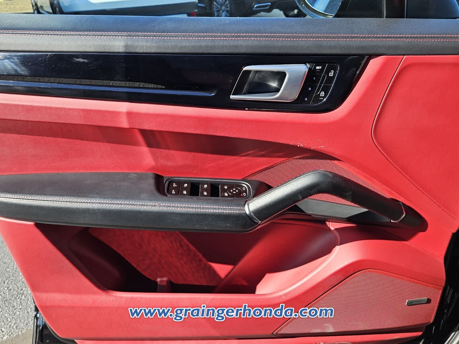 2019 Porsche Cayenne S