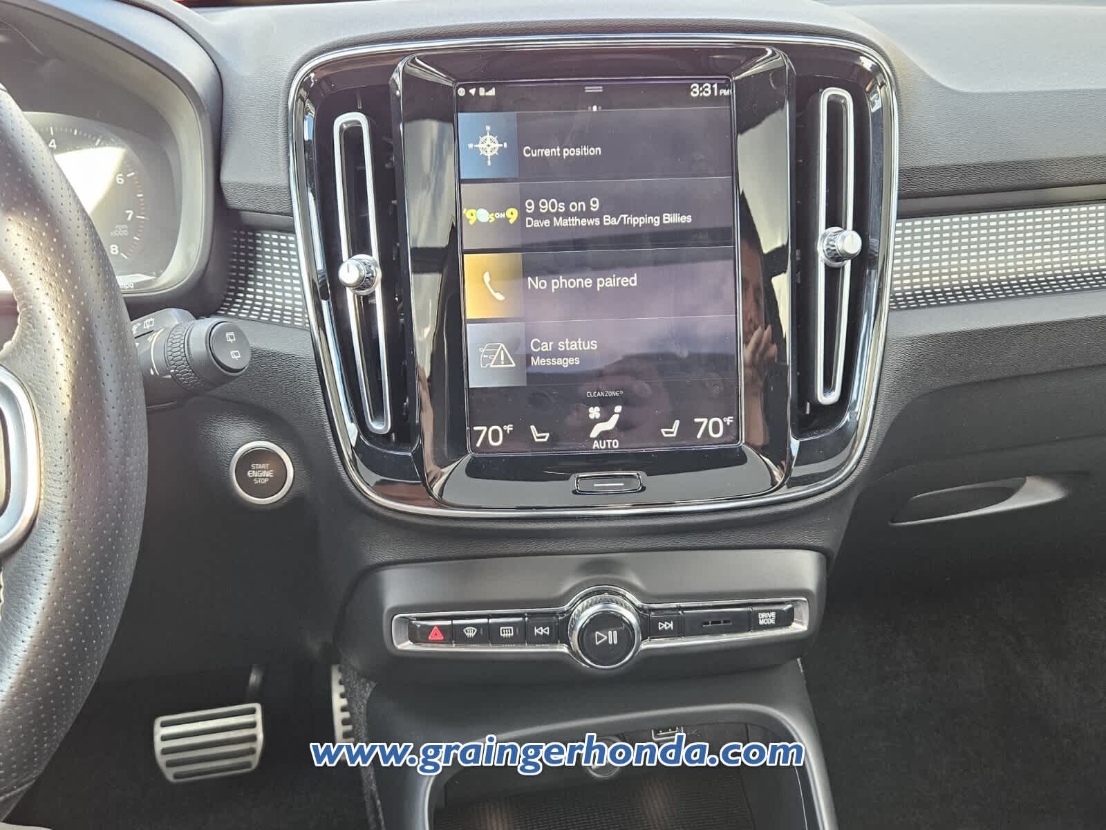 2021 Volvo XC40 R-Design